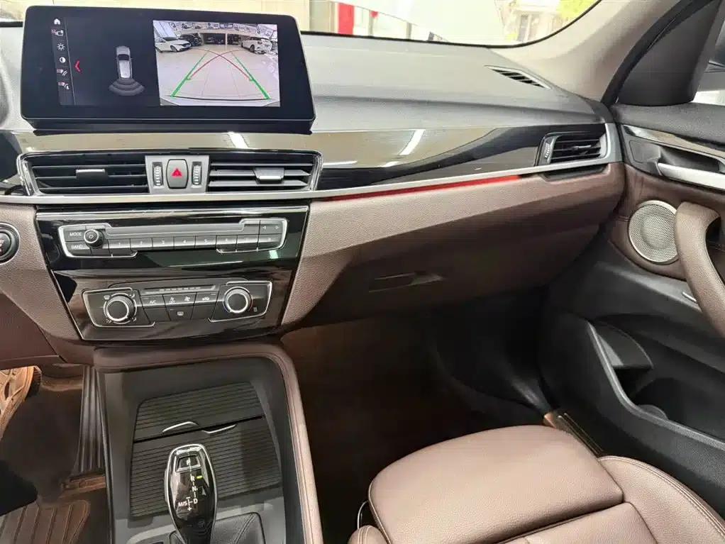 BMW X1 2022 sDrive20Li Fashion Edition — миниатюра 12