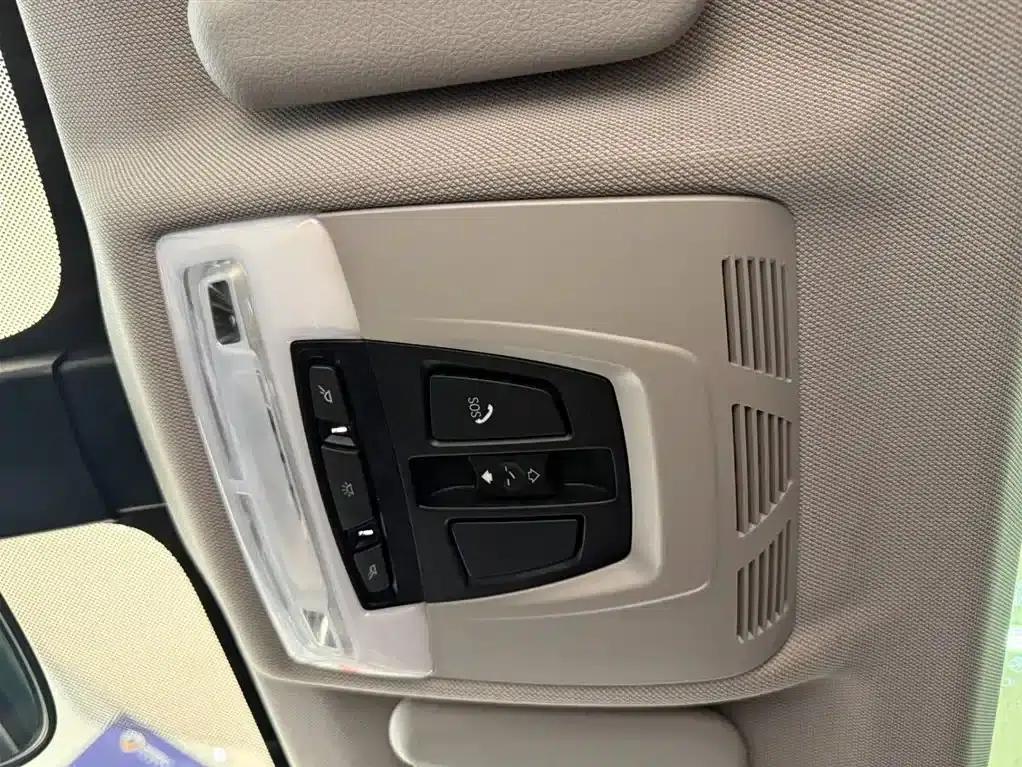 BMW X1 2022 sDrive20Li Fashion Edition — миниатюра 14