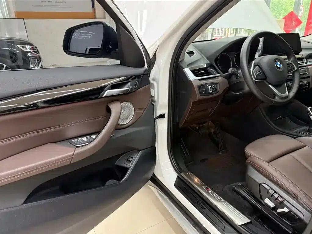 BMW X1 2022 sDrive20Li Fashion Edition — миниатюра 8