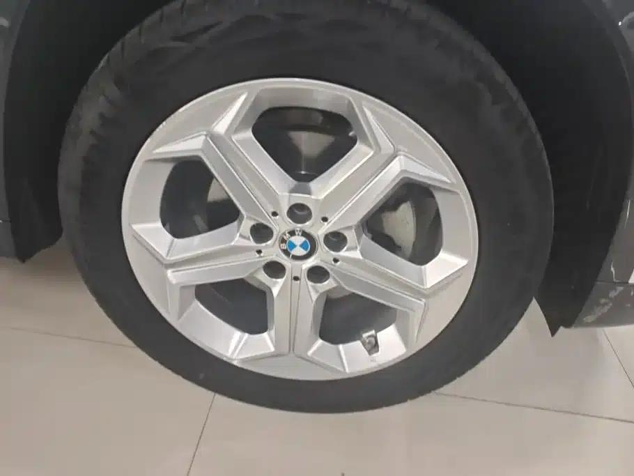 2023 BMW X1 sDrive20Li X Design Package — миниатюра 6