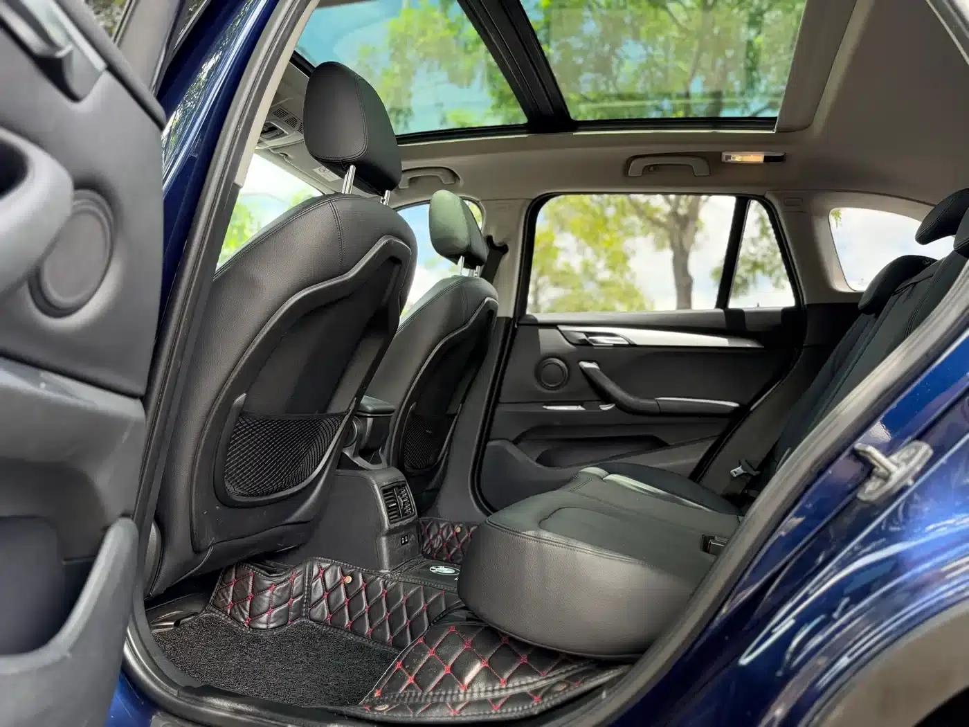 BMW X1 2019 sDrive18Li Fashion Edition — миниатюра 12