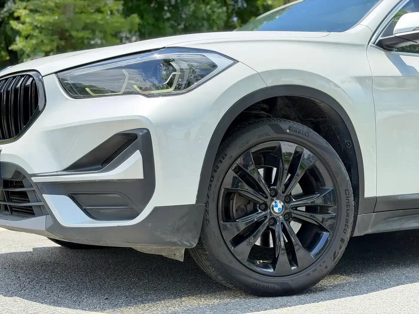 BMW X1 2021 sDrive20Li Fashion Edition — миниатюра 18