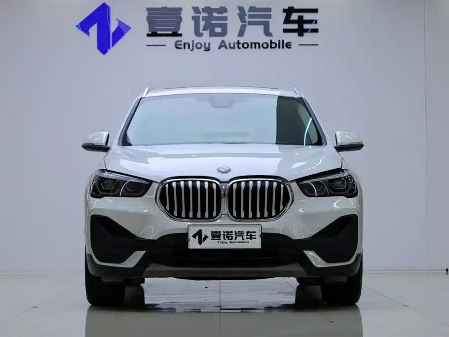 BMW X1 2021 sDrive25Li Leading Edition — миниатюра 2