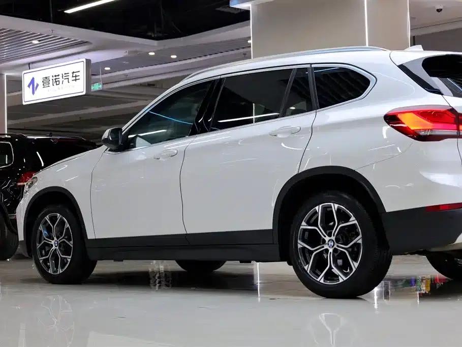 BMW X1 2021 sDrive25Li Leading Edition — миниатюра 12
