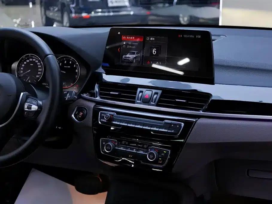 BMW X1 2021 sDrive25Li Leading Edition — миниатюра 20