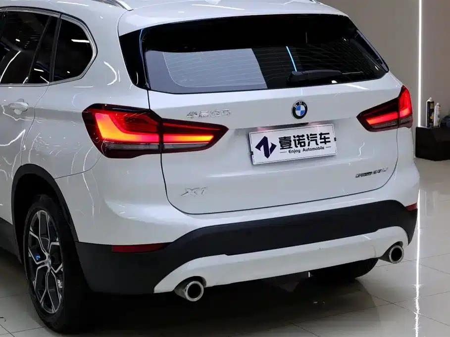 BMW X1 2021 sDrive25Li Leading Edition — миниатюра 6