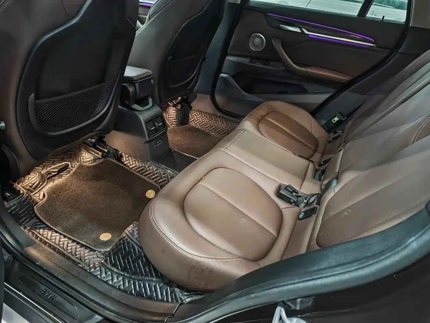 BMW X1 2022 sDrive25Li Leading Edition — миниатюра 11
