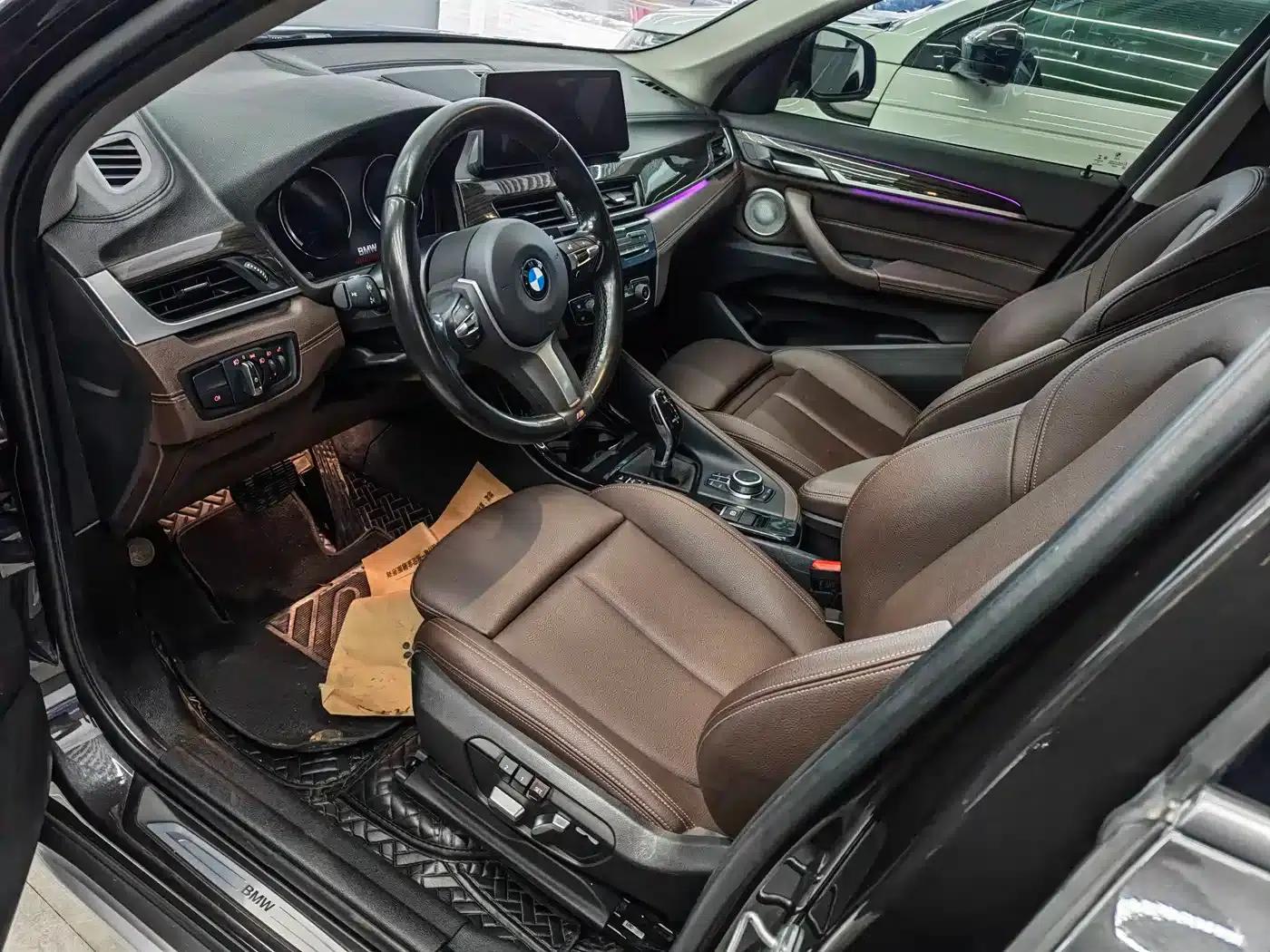 BMW X1 2022 sDrive25Li Leading Edition — миниатюра 9