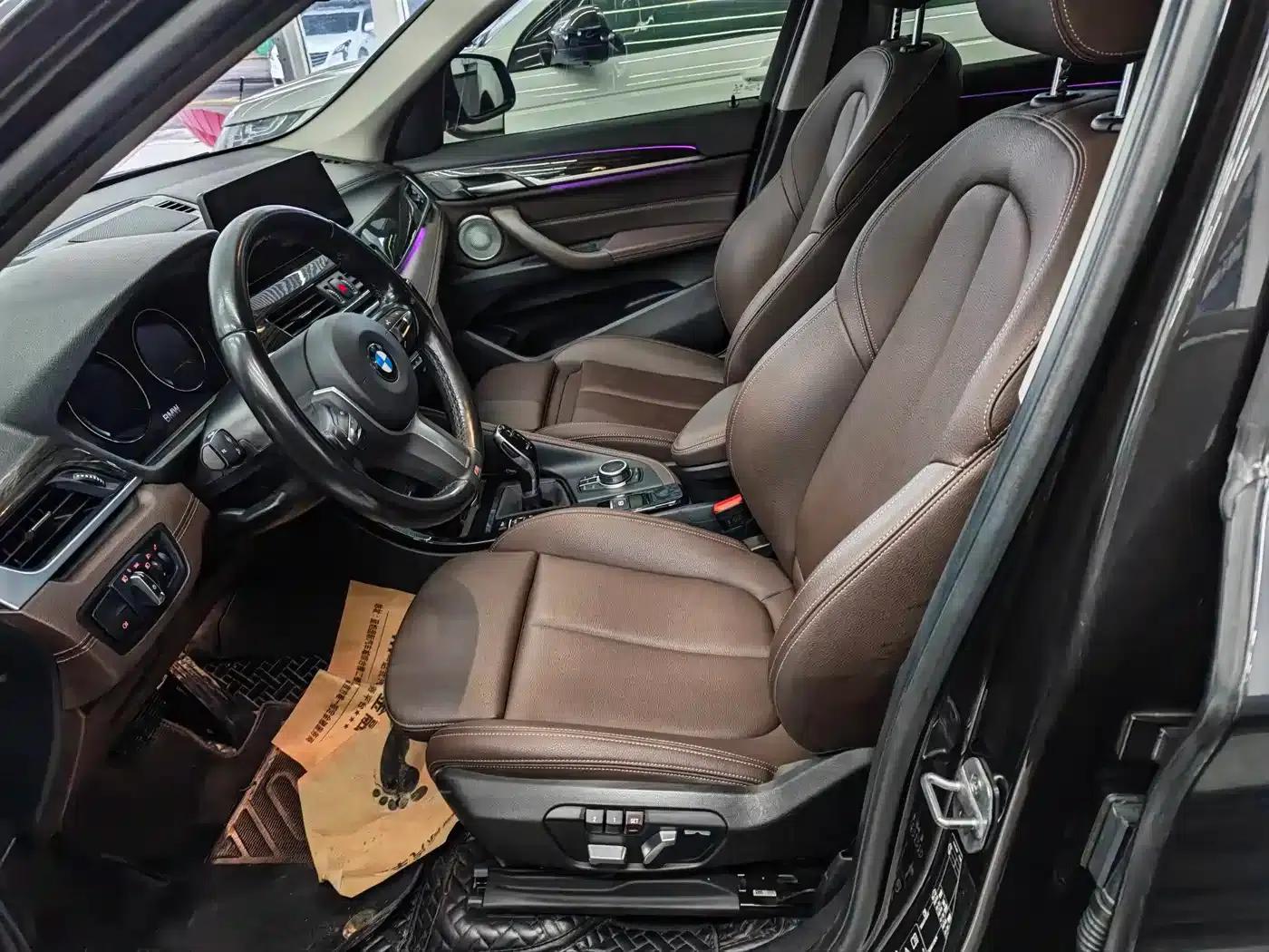 BMW X1 2022 sDrive25Li Leading Edition — миниатюра 10