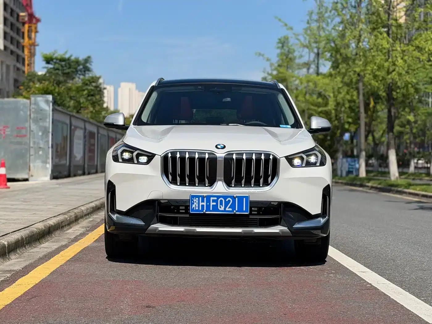 2023 BMW X1 sDrive20Li X Design Package — миниатюра 2