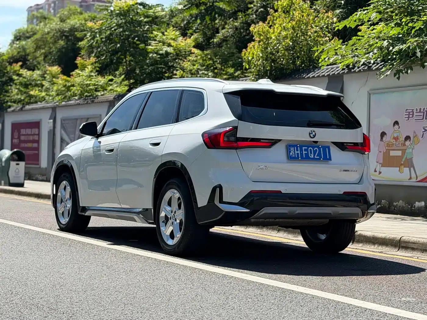 2023 BMW X1 sDrive20Li X Design Package — миниатюра 6