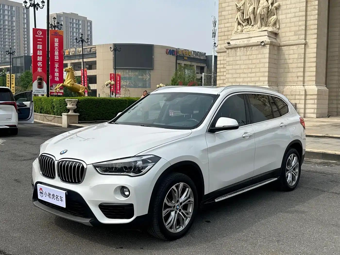 BMW X1 2019 sDrive20Li Leading Edition — миниатюра 1