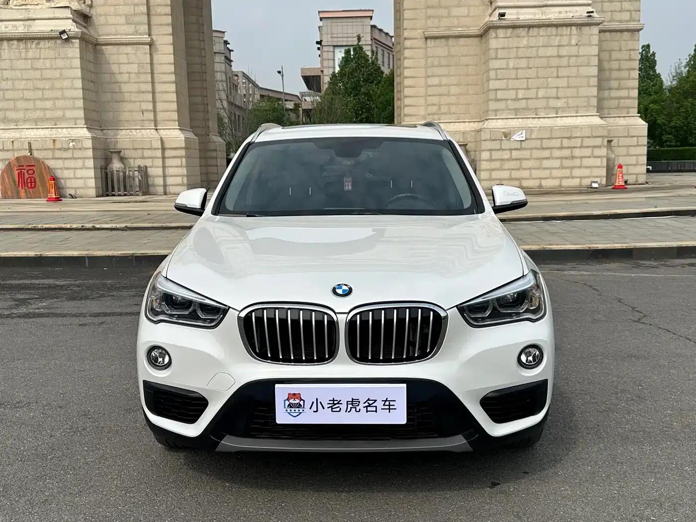 BMW X1 2019 sDrive20Li Leading Edition — миниатюра 2