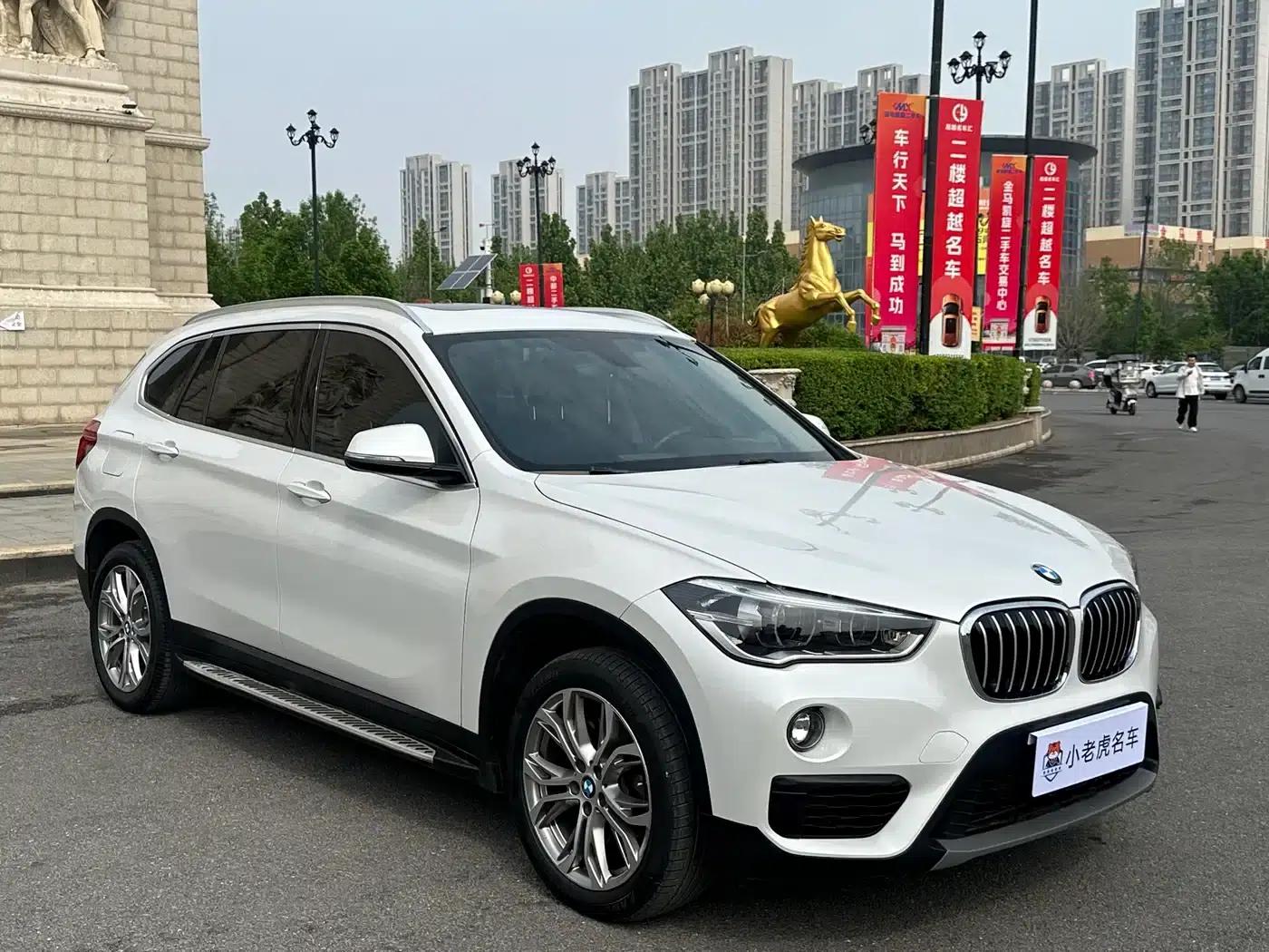 BMW X1 2019 sDrive20Li Leading Edition — миниатюра 4