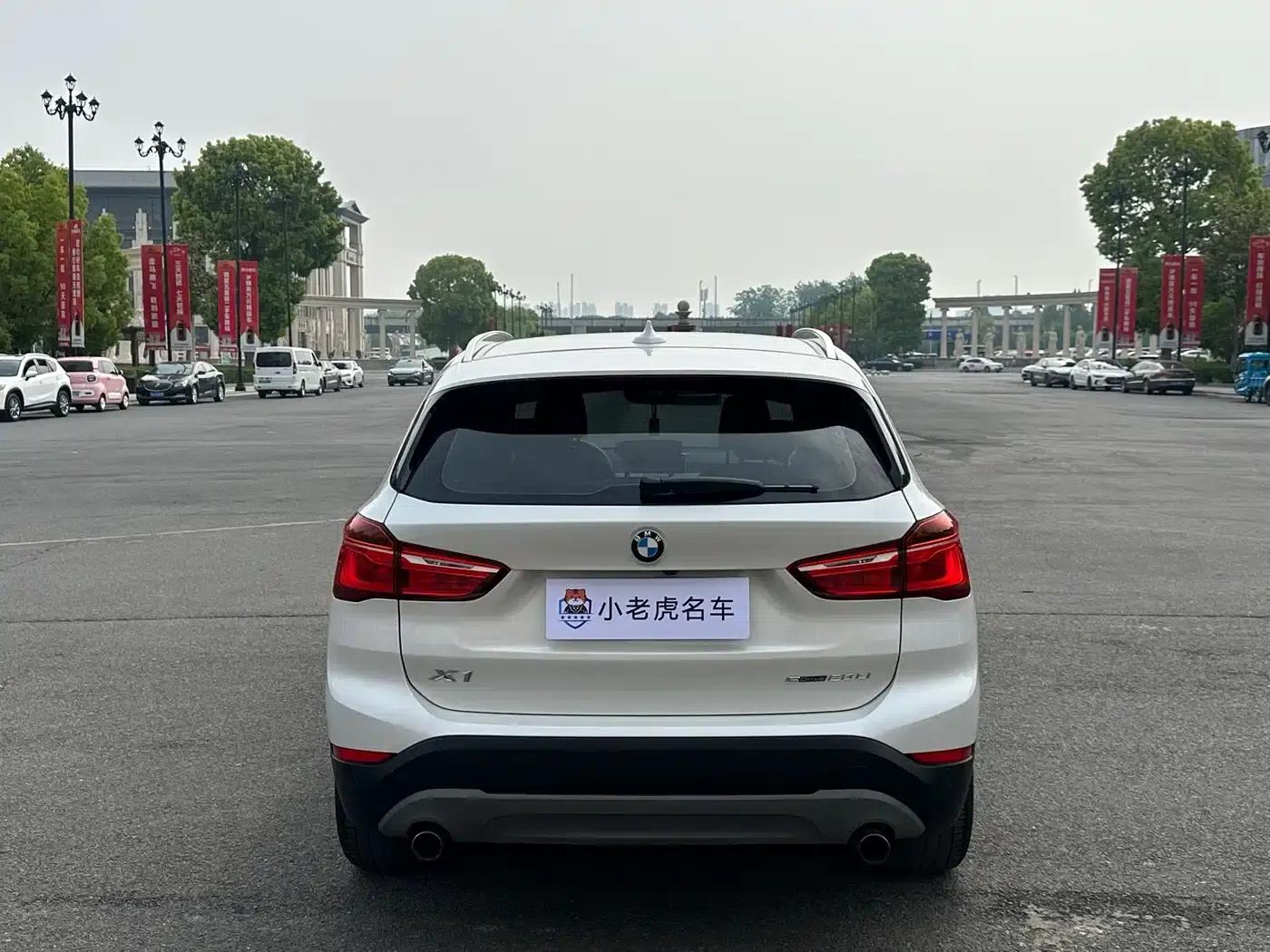BMW X1 2019 sDrive20Li Leading Edition — миниатюра 6