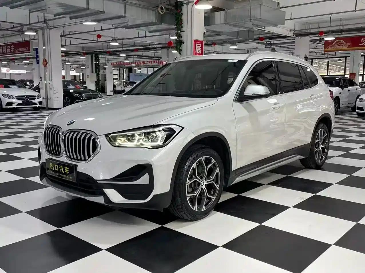BMW X1 2022 sDrive20Li Fashion Edition — миниатюра 1