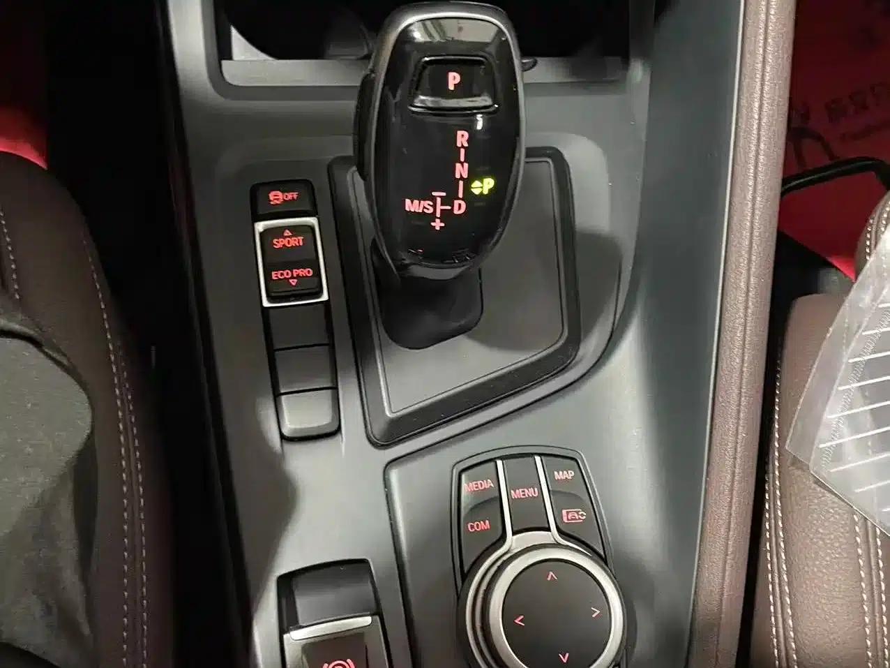 BMW X1 2022 sDrive20Li Fashion Edition — миниатюра 14