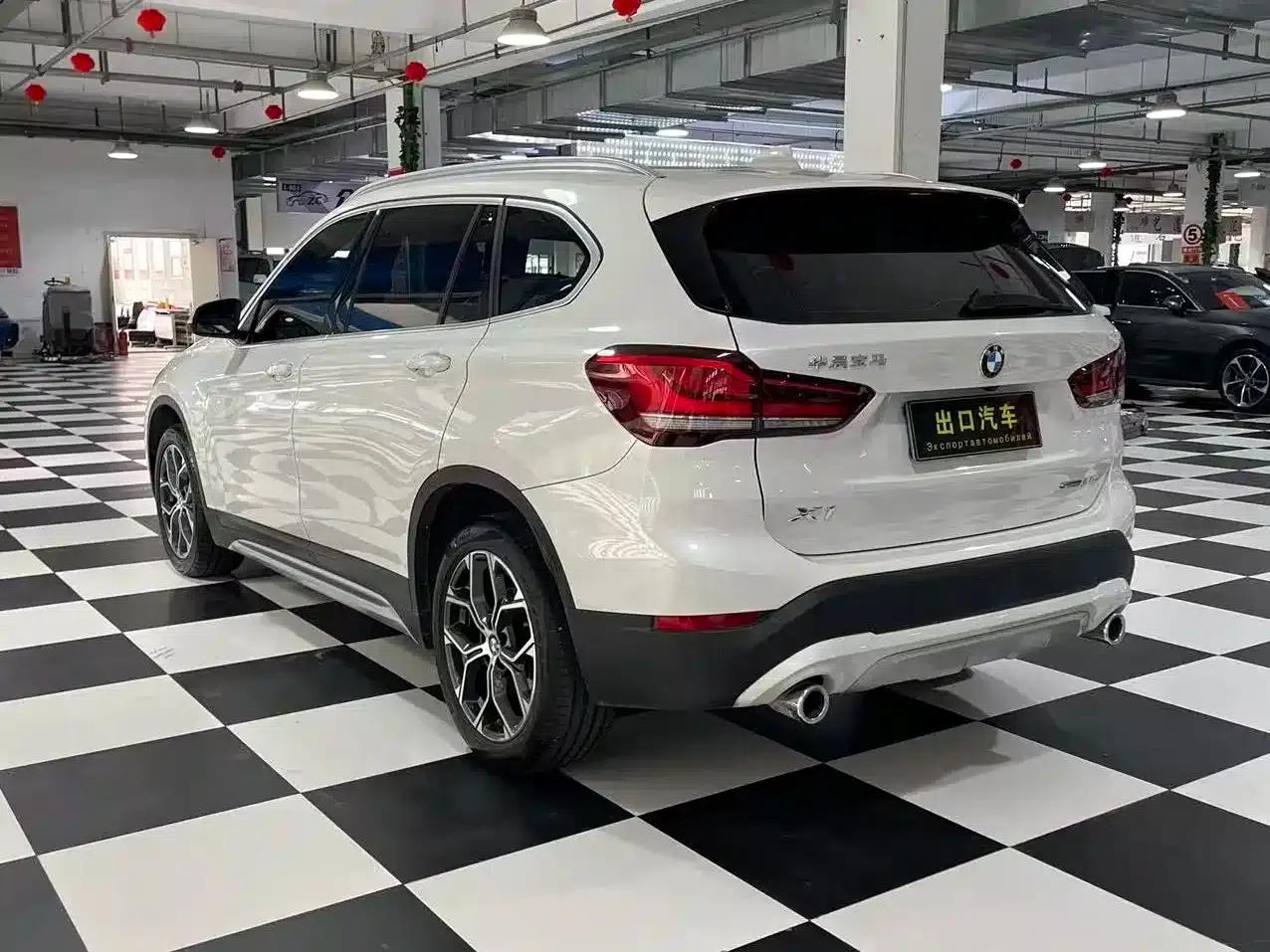 BMW X1 2022 sDrive20Li Fashion Edition — миниатюра 7