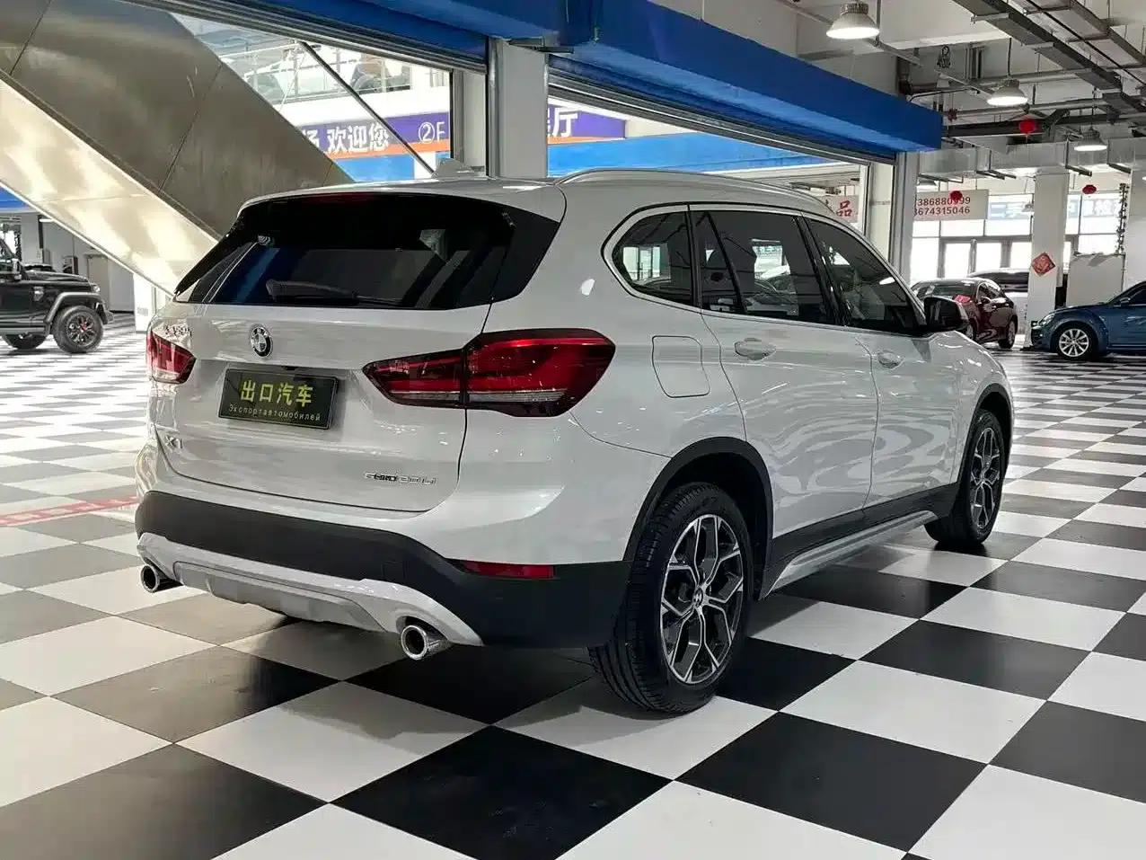 BMW X1 2022 sDrive20Li Fashion Edition — миниатюра 9