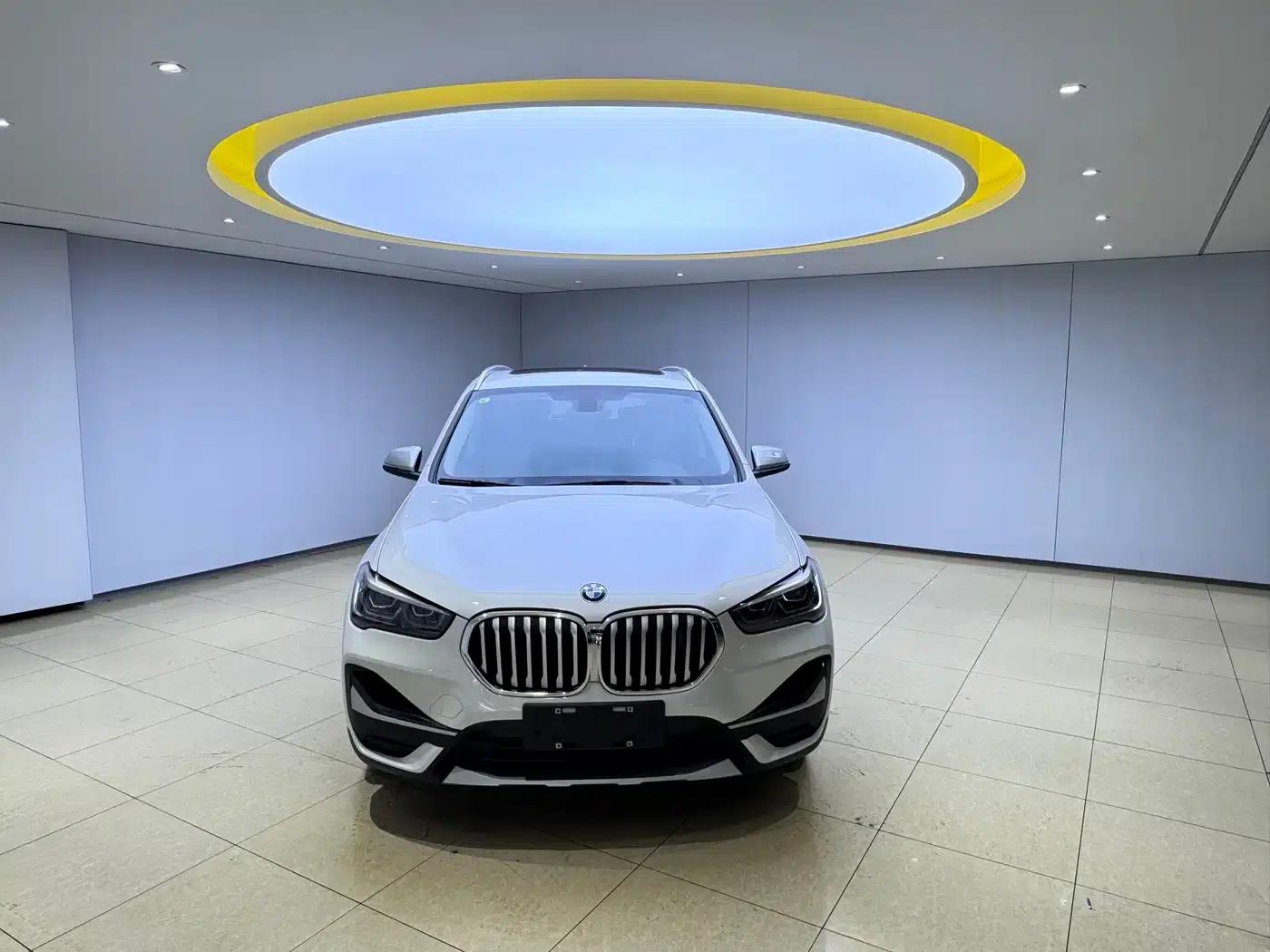 BMW X1 2022 sDrive20Li Fashion Edition — миниатюра 2