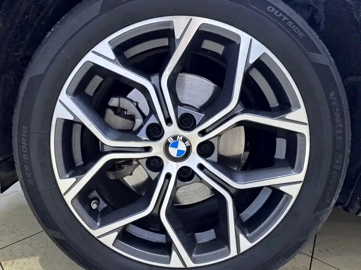 BMW X1 2022 sDrive20Li Fashion Edition — миниатюра 25