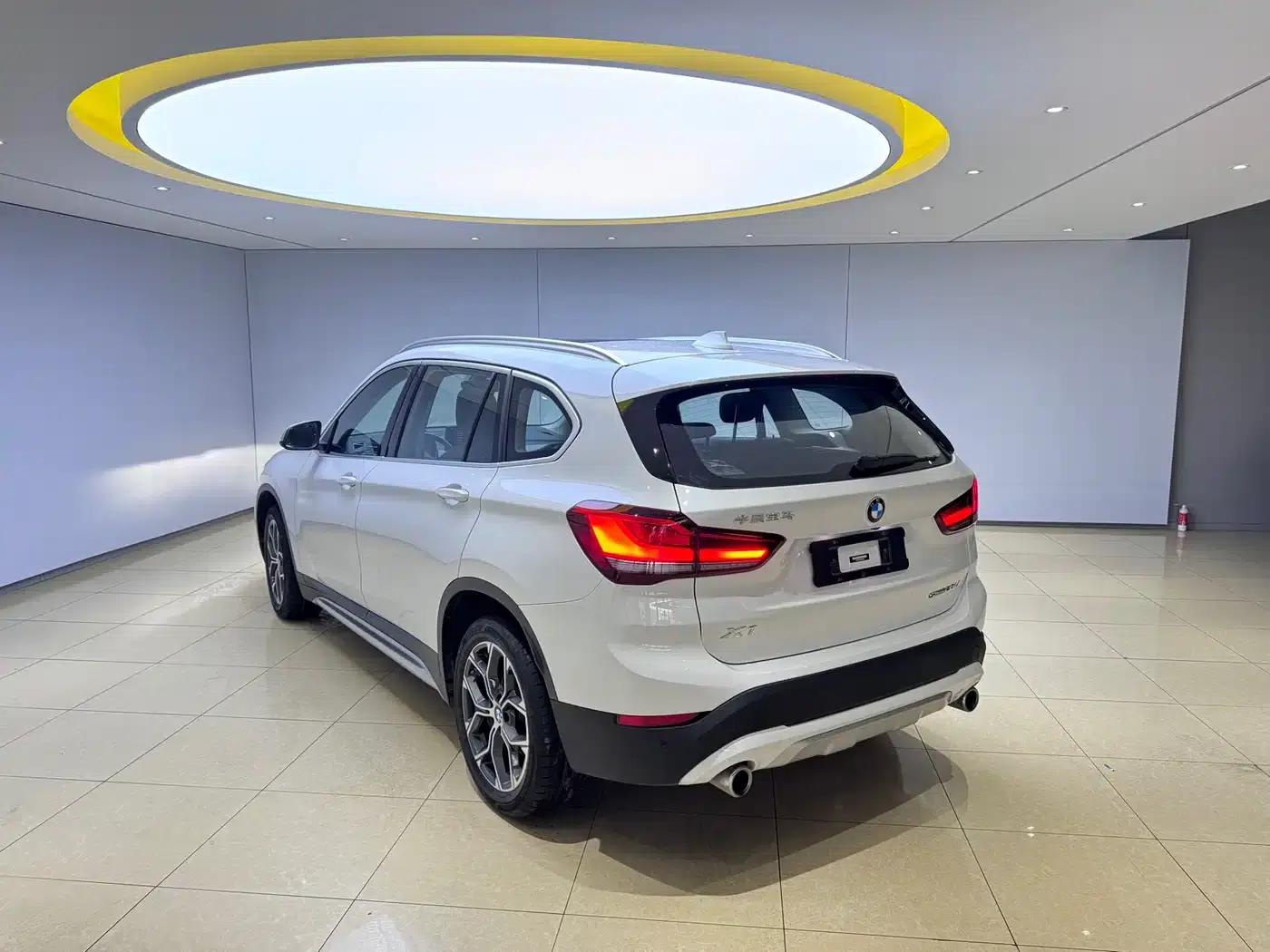BMW X1 2022 sDrive20Li Fashion Edition — миниатюра 6