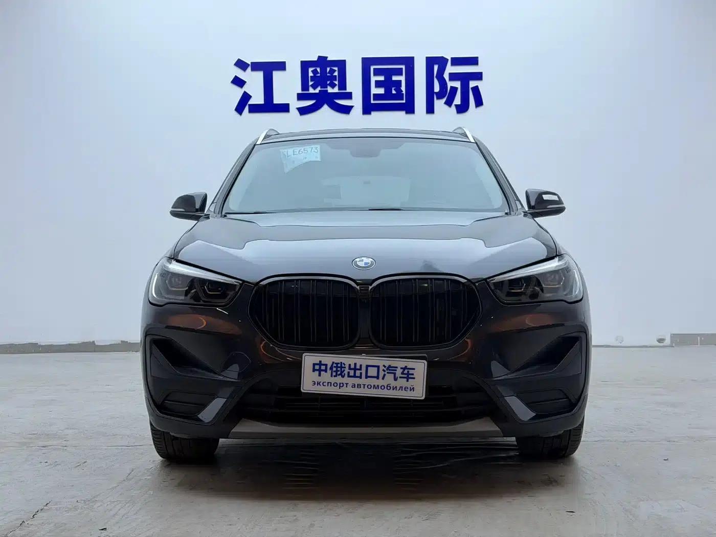 BMW X1 2021 sDrive20Li Fashion Edition — миниатюра 2