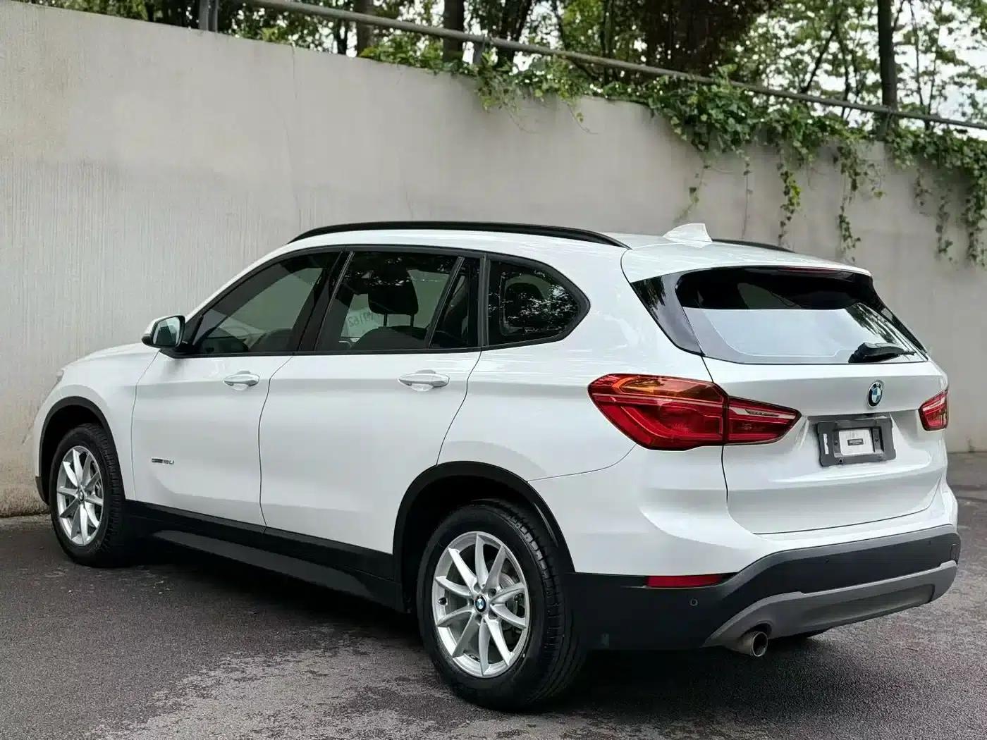 BMW X1 2018 sDrive18Li Fashion Edition — миниатюра 7