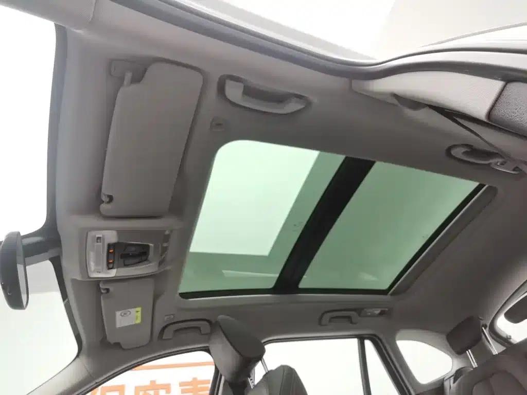BMW X1 2022 sDrive25Li Leading Edition — миниатюра 14