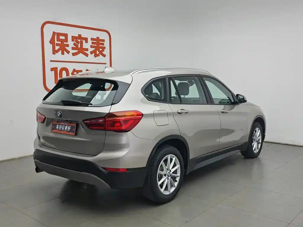 BMW X1 2018 sDrive18Li Fashion Edition — миниатюра 2