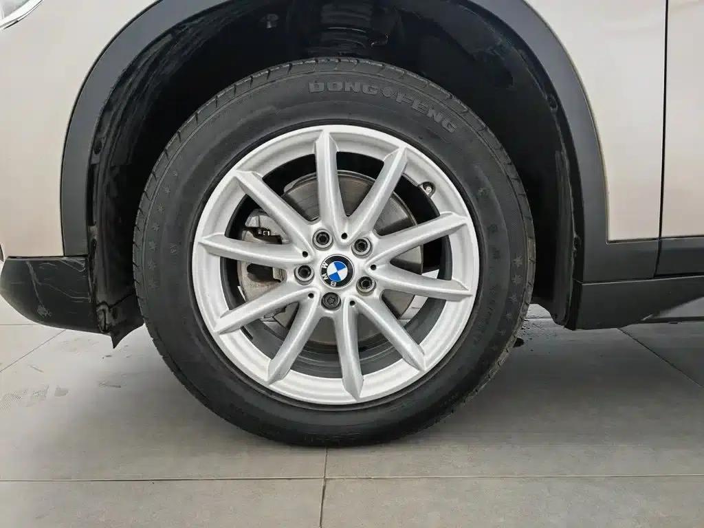 BMW X1 2018 sDrive18Li Fashion Edition — миниатюра 17