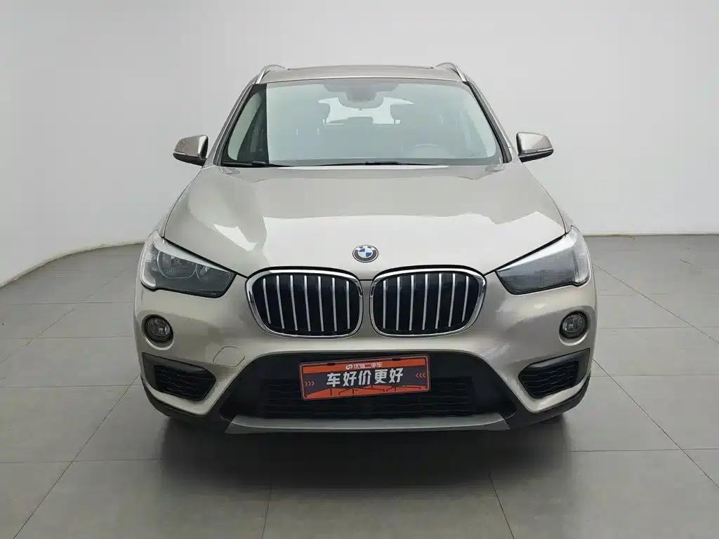 BMW X1 2018 sDrive18Li Fashion Edition — миниатюра 3