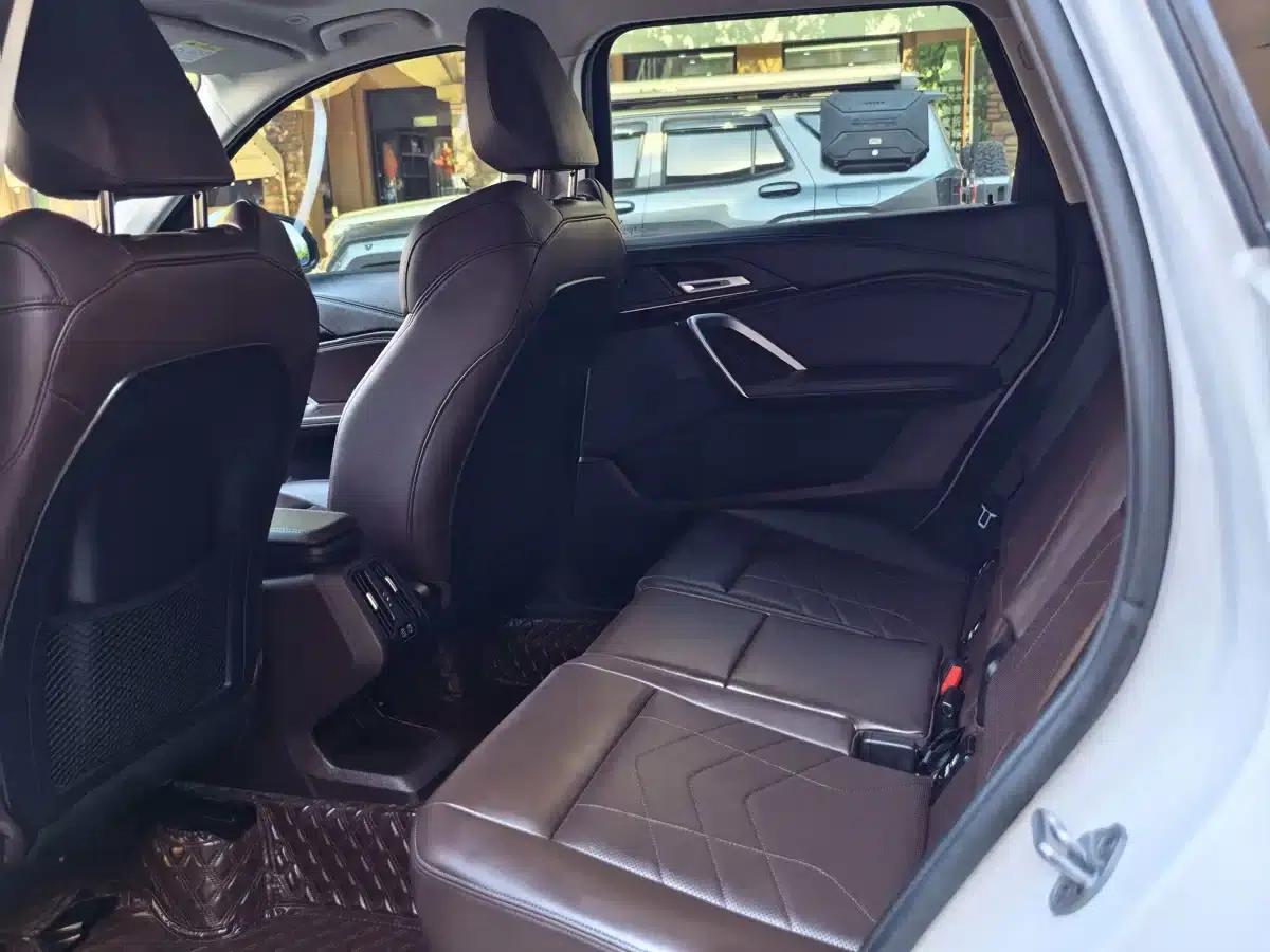 2023 BMW X1 sDrive20Li X Design Package — миниатюра 14