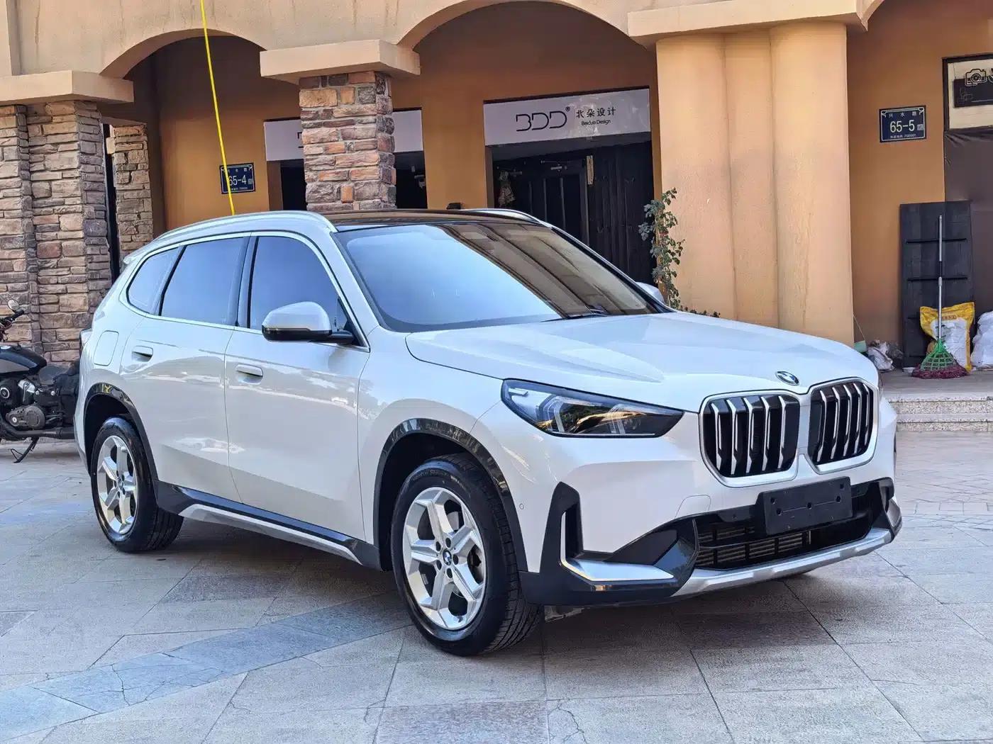 2023 BMW X1 sDrive20Li X Design Package — миниатюра 3