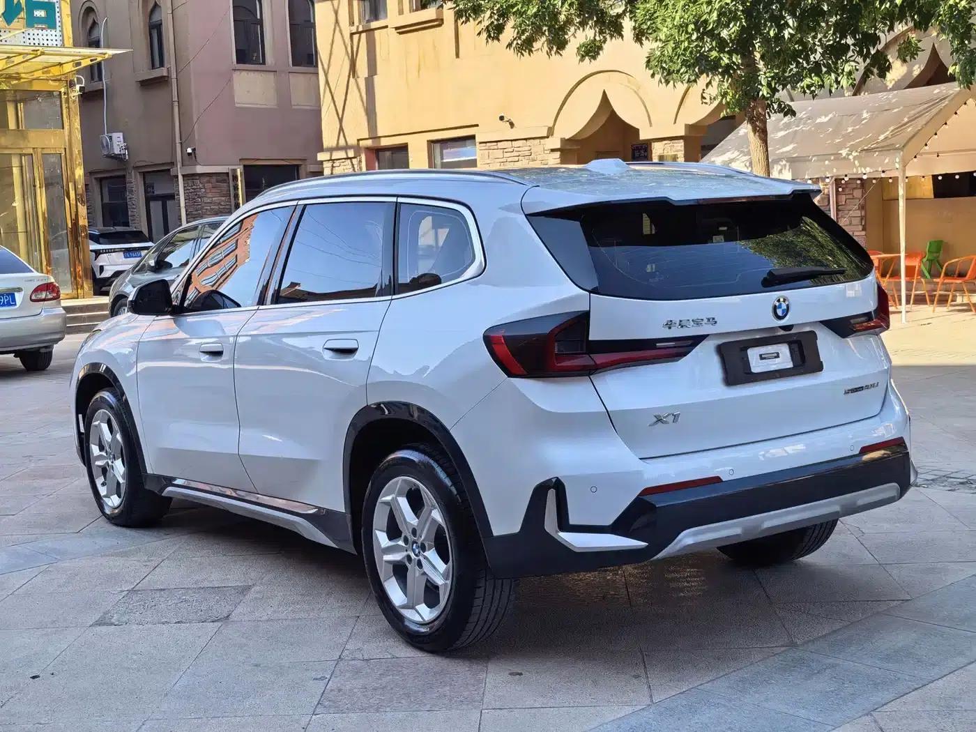 2023 BMW X1 sDrive20Li X Design Package — миниатюра 6