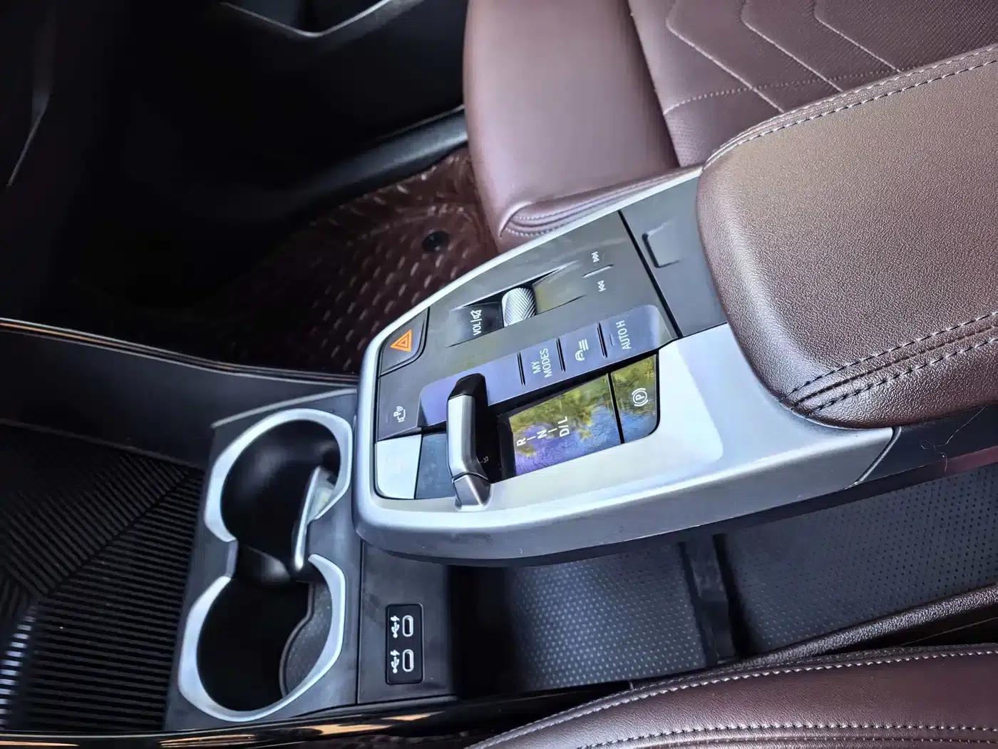 2023 BMW X1 sDrive20Li X Design Package — миниатюра 9