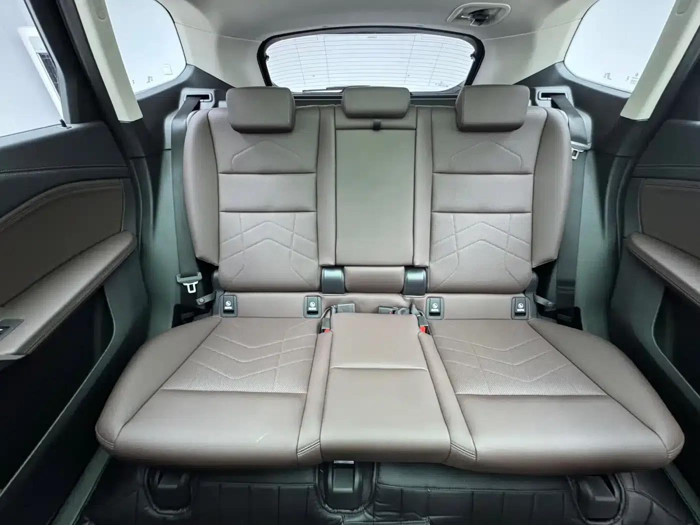 2023 BMW X1 sDrive20Li X Design Package — миниатюра 12
