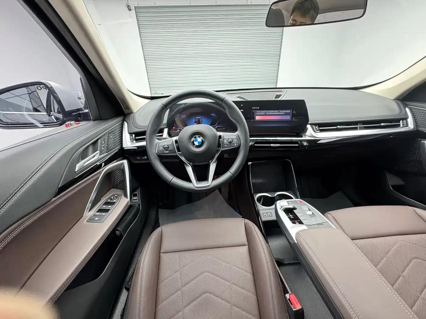 2023 BMW X1 sDrive20Li X Design Package — миниатюра 14