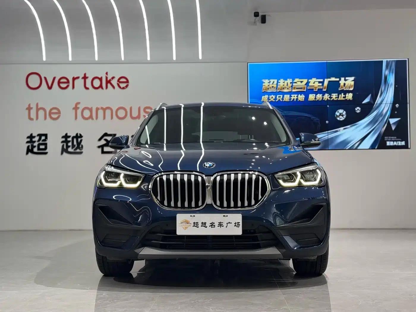 BMW X1 2022 sDrive25Li Leading Edition — миниатюра 2