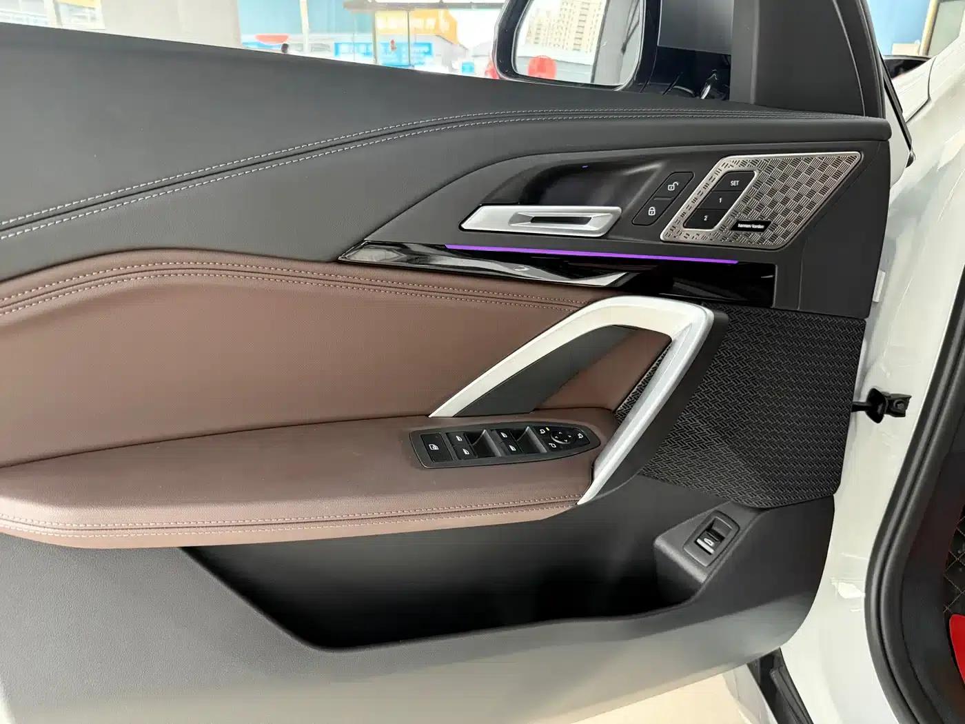 2023 BMW X1 sDrive25Li X Design Package — миниатюра 20