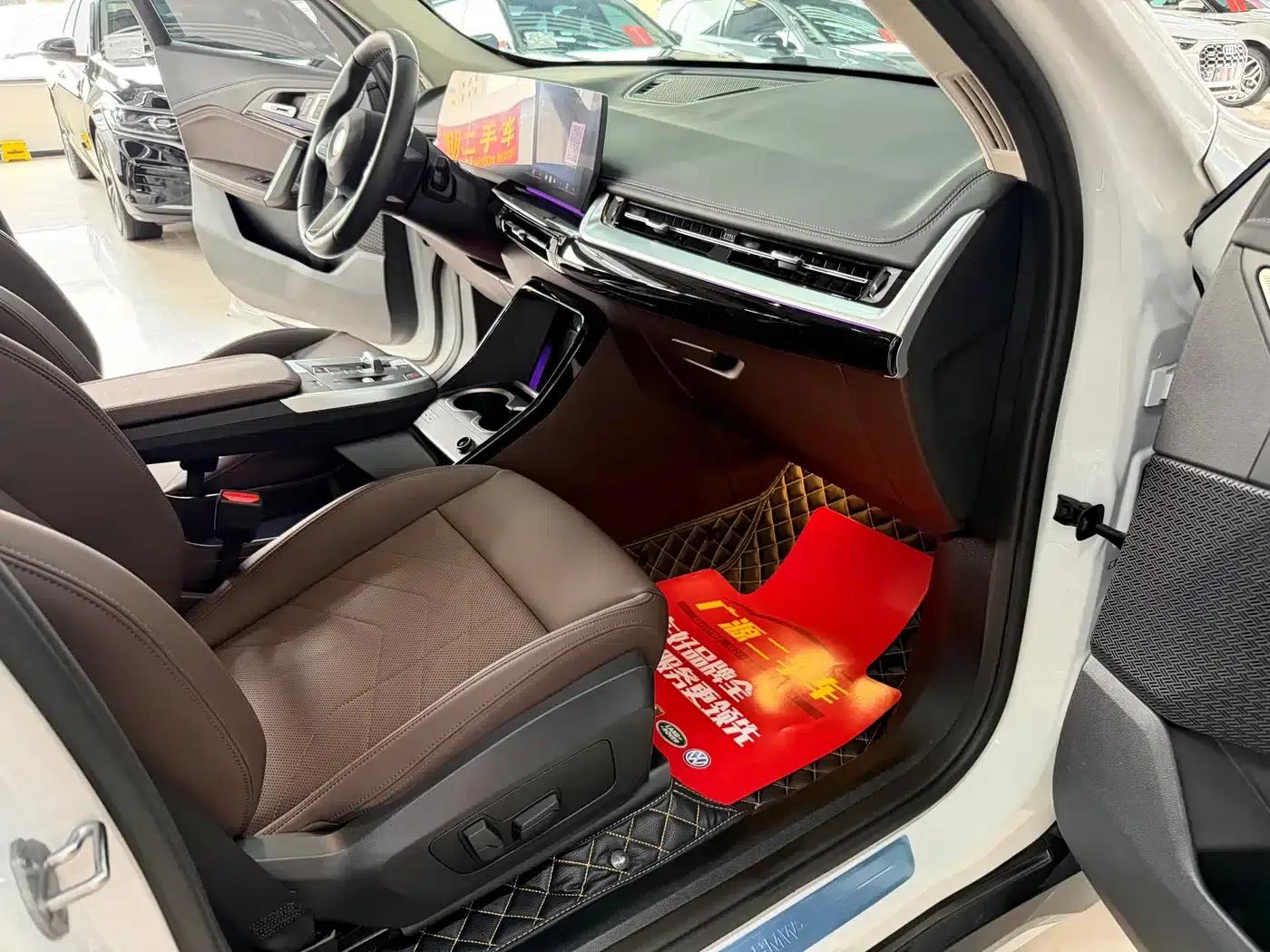2023 BMW X1 sDrive25Li X Design Package — миниатюра 9