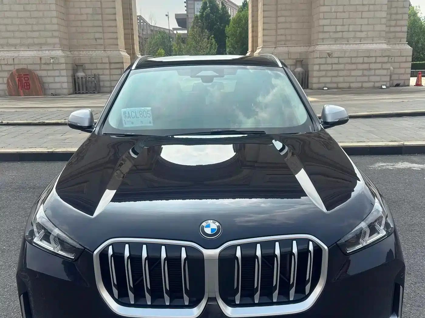 2023 BMW X1 sDrive20Li X Design Package — миниатюра 1