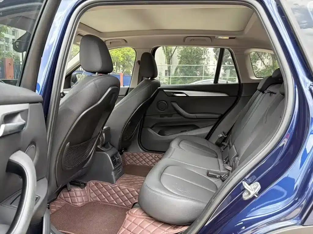 BMW X1 2019 sDrive18Li Fashion Edition — миниатюра 6
