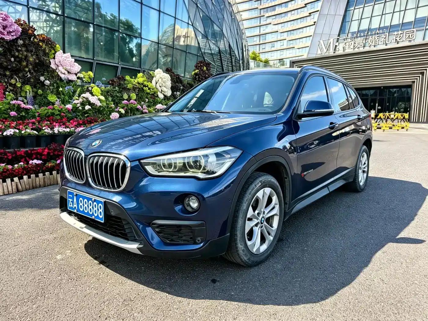 BMW X1 2016 sDrive18Li Premium — миниатюра 1
