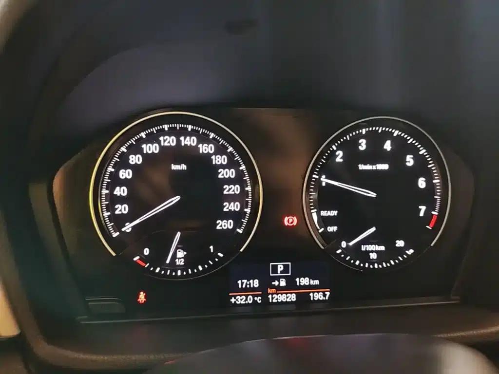 BMW X1 2019 sDrive20Li Leading Edition — миниатюра 12