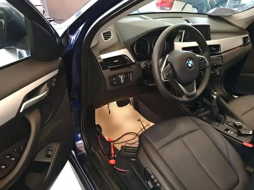 BMW X1 2019 sDrive20Li Leading Edition — миниатюра 16