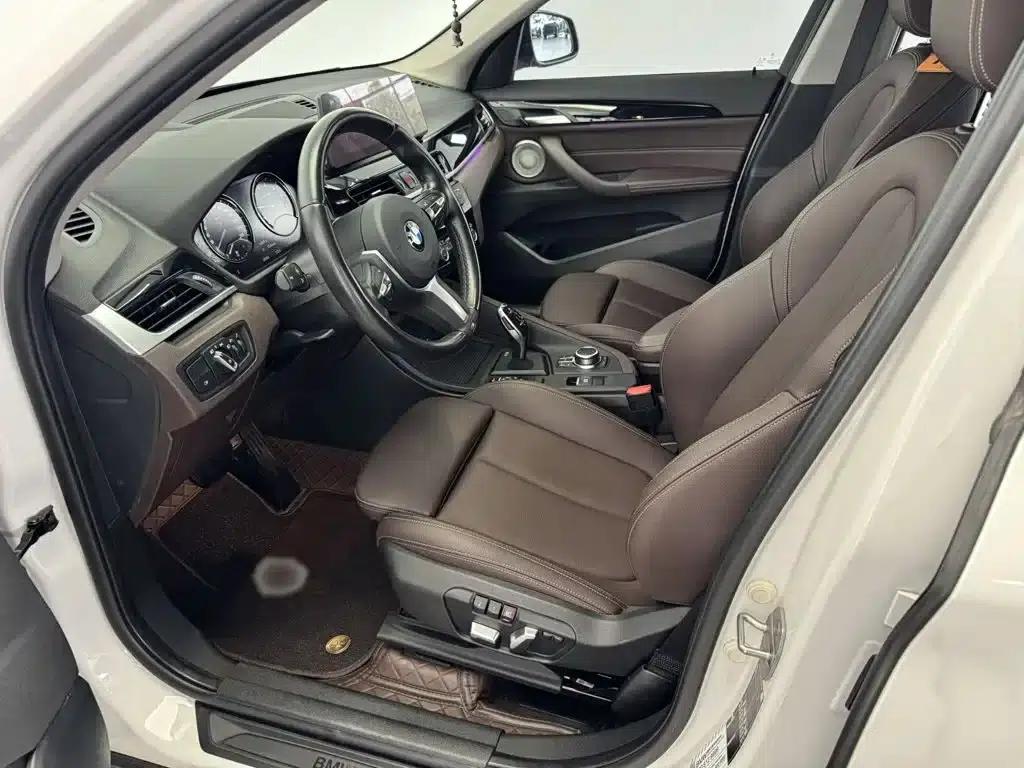 BMW X1 2022 sDrive25Li Leading Edition — миниатюра 12