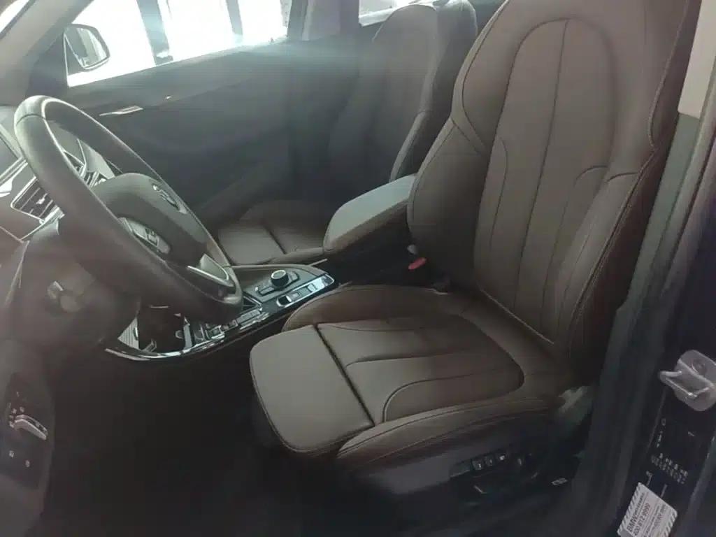 BMW X1 2019 sDrive18Li Premium — миниатюра 15
