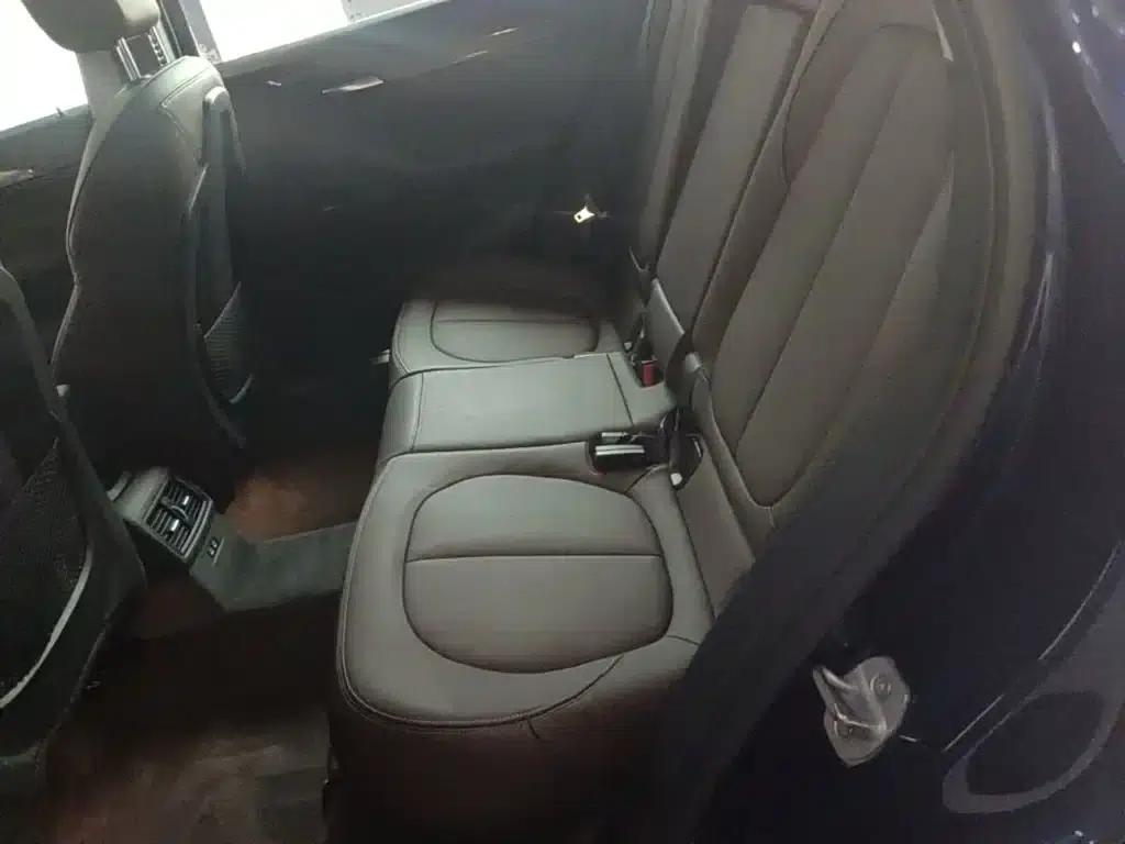 BMW X1 2019 sDrive18Li Premium — миниатюра 17
