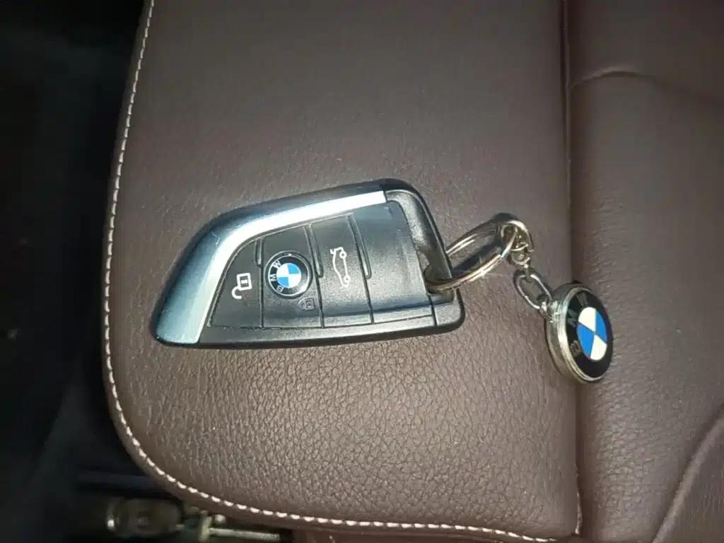 BMW X1 2019 sDrive18Li Premium — миниатюра 9